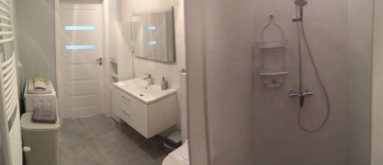 Apartamenty Mm - Chmielna Zielona Góra Buitenkant foto